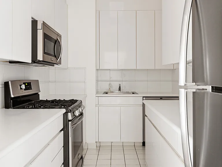 60 E 8th St #30J — Photo 12