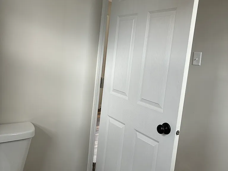 517 Lincolnway E #4D — Photo 8