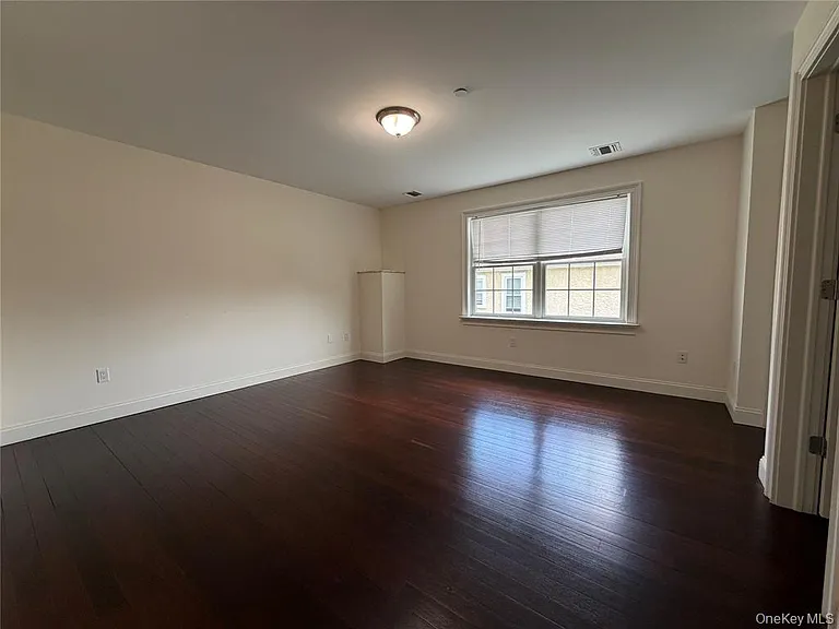 78 Fremont St #78 — Photo 17