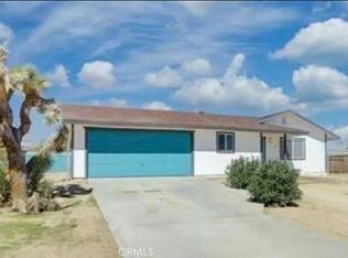 3800 Ruidosa Ave, Yucca Valley, CA 92284