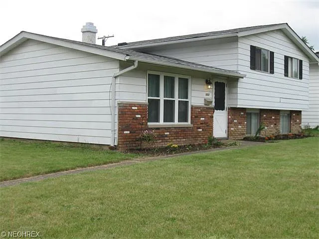 5862 Marra Dr photo 1