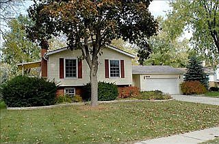 1st image of 1110 Willow Ln