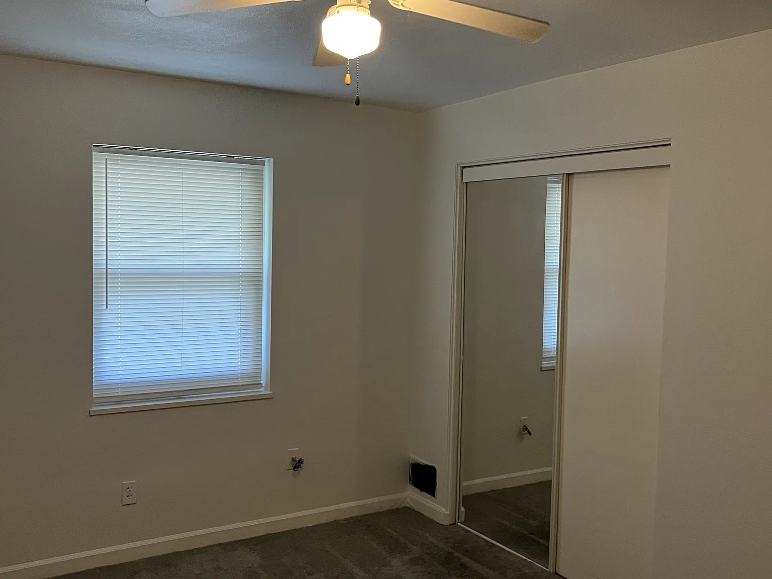 57 Pointview Ave — Photo 4