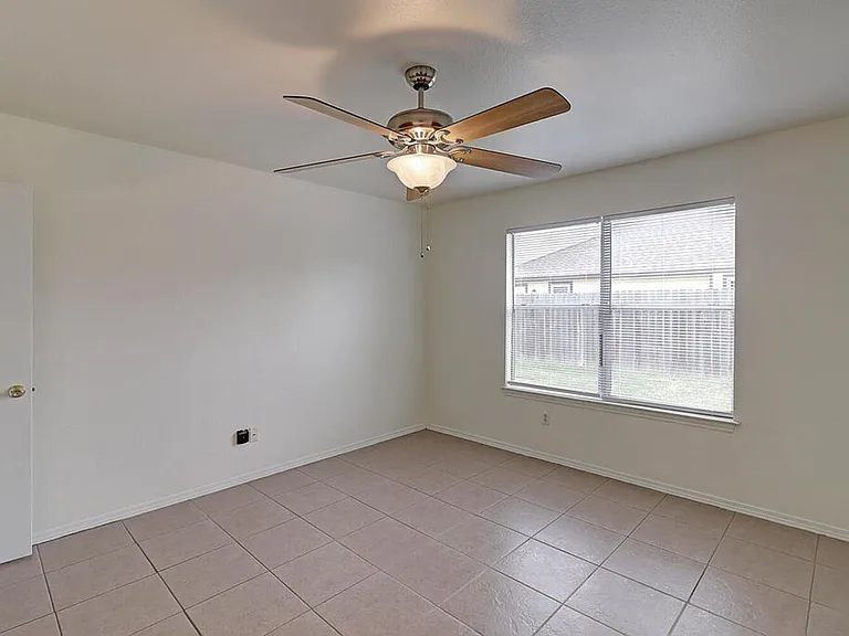 7933 Elk Dr — Photo 29