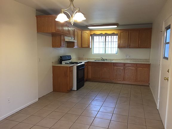 5th image of 1053 N Tiajuana St
