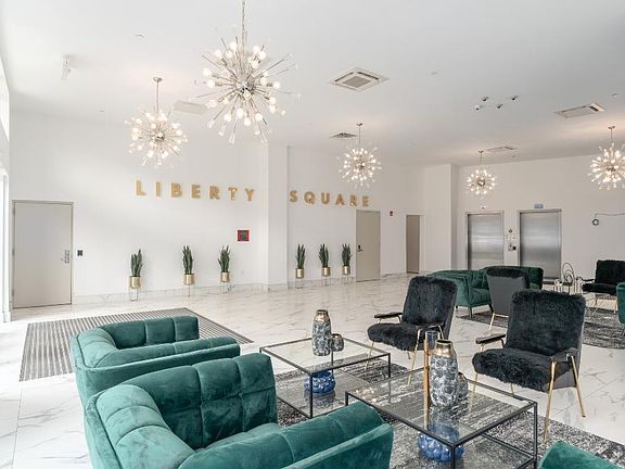5th image of 1204 Germantown Ave #503