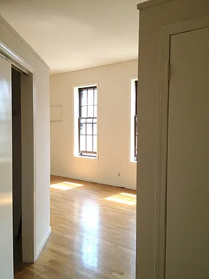 Rented by Dream NYC LLC | media 10