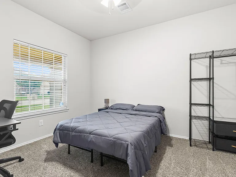 Guest Room #5