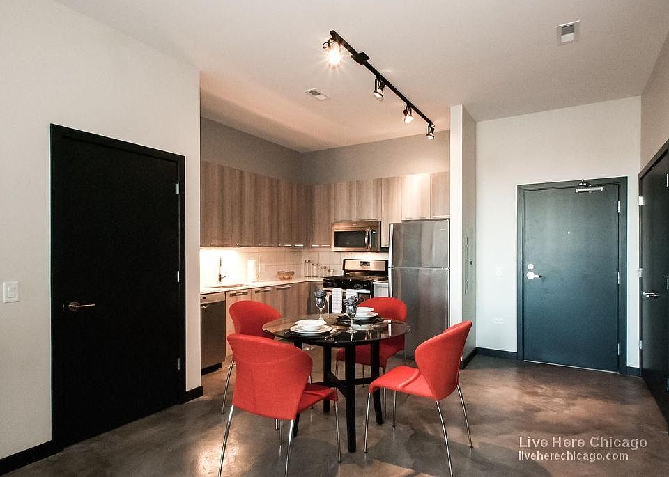 1st image of 1600 N Milwaukee Ave