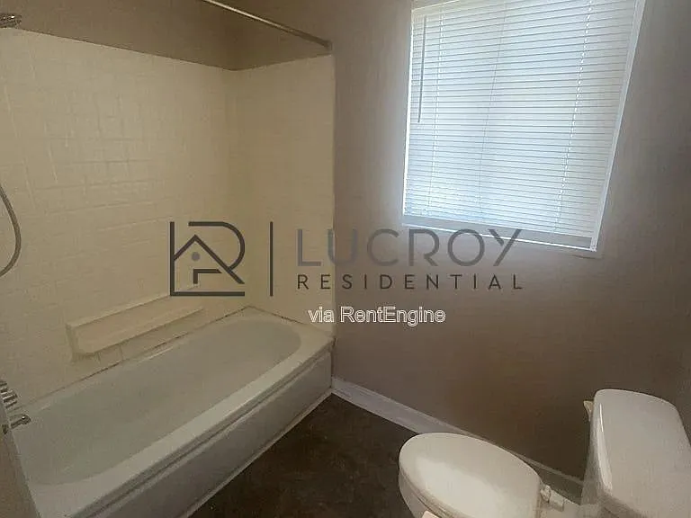316 Woody Dr — Photo 6