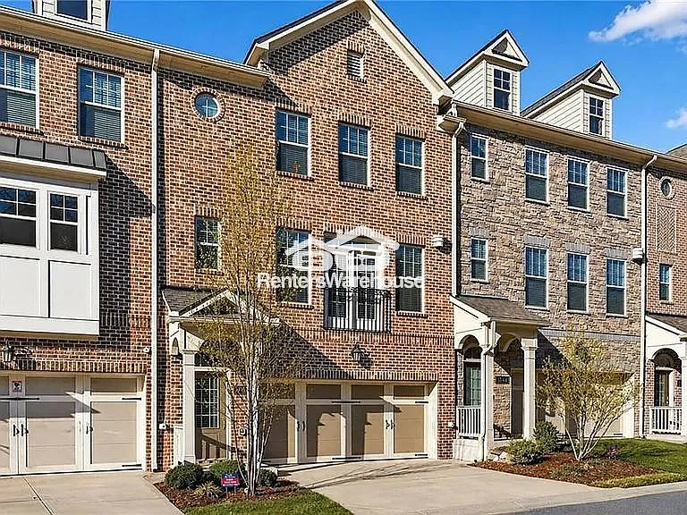 1342 Rosen Rd — Photo 1
