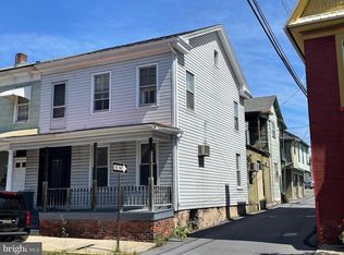 15 N Wayne St, Lewistown, PA 17044