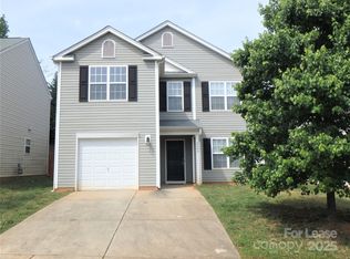 2443 Shad Ct, Charlotte, NC 28208