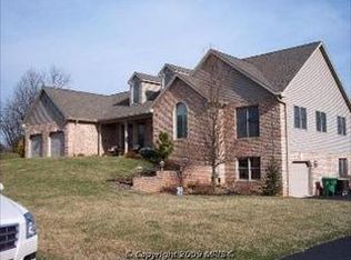 237 Heritage Rd, Chambersburg, PA 17202