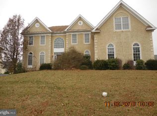 808 Lowell Dr, Bear, DE 19701
