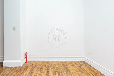 Rented by MySpaceNYC