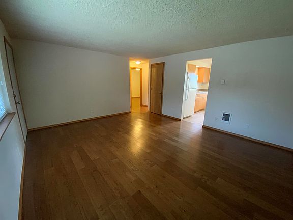 3rd image of 1485-1499 N Goerig St #1497A