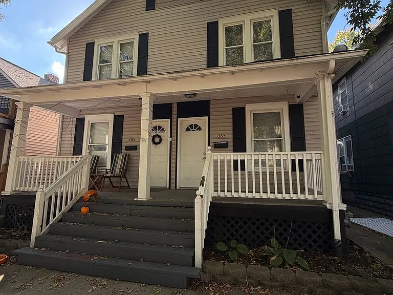 363 E Gates St #1 — Photo 2