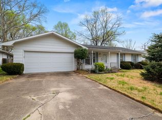 3528 S Westwood Avenue, Springfield, MO 65807