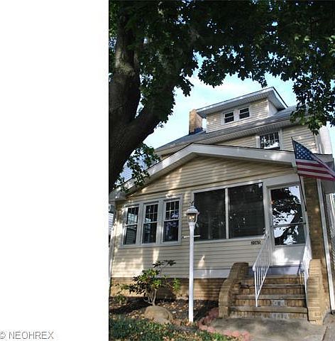 1st image of 2065 Clarence Ave