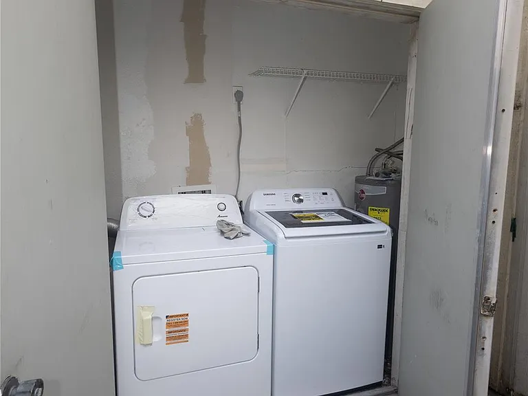 8100 Cambridge St #89 — Photo 38
