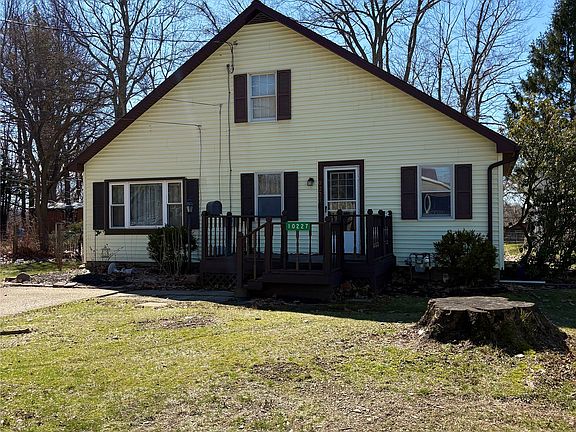 2nd image of 10227 Elm St