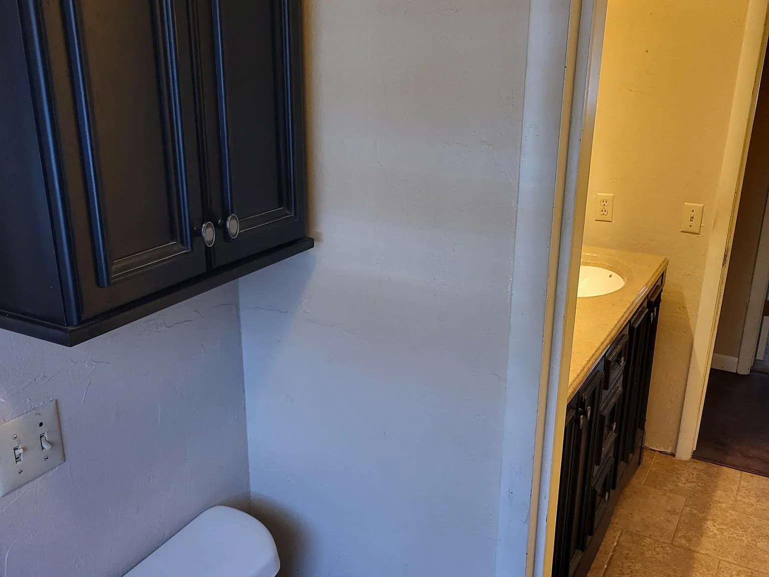 3 bed, 1.5 bath, 1176 sqft, $1,600 — Photo 3