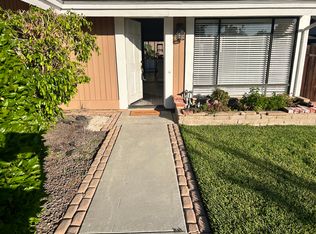 22042 Rio Grande Cir, Lake Forest, CA 92630