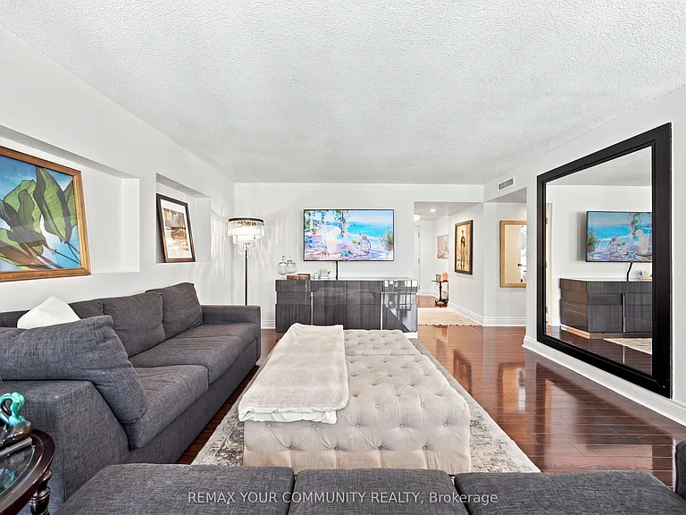 251 Queens Quay W #705 — Photo 9