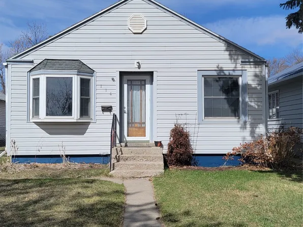 114 S Main St, Conrad, MT 59425