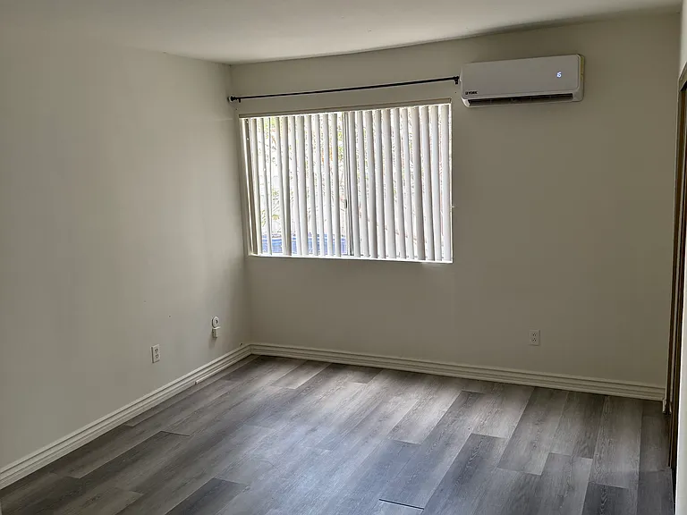1470 E Wilson Ave #206 — Photo 8