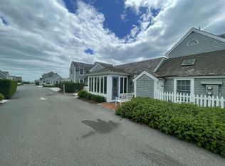 17 Hydrangea Ln, Mashpee, MA 02649