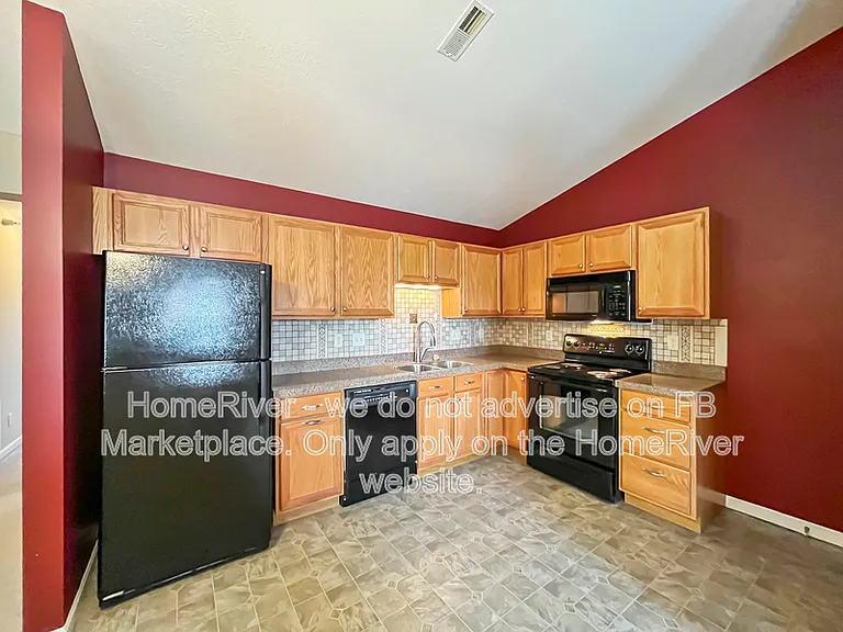 5694 Bridgetown Rd #16 — Photo 5