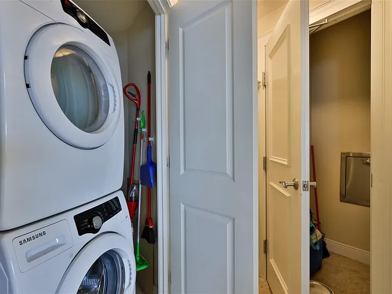 2801 Hill St #502 — Photo 24