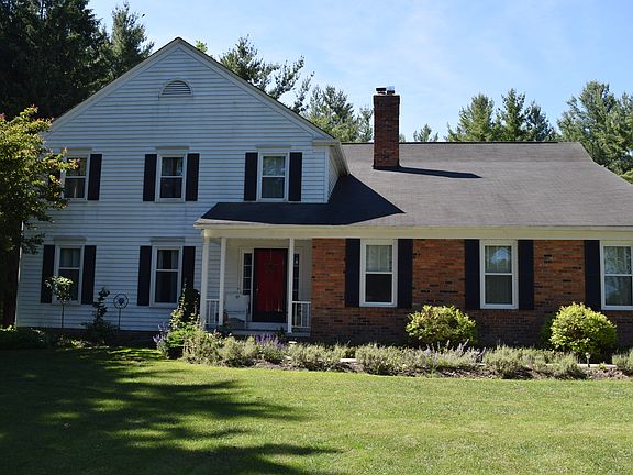 2nd image of 13619 Fox Hills Dr