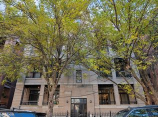 685 N Peoria St #P-2, Chicago, IL 60642