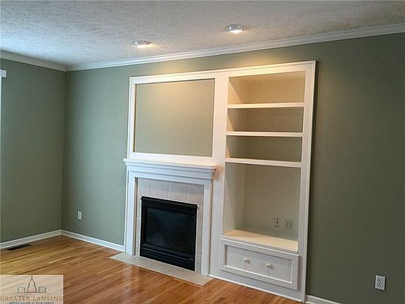 4th image of 542 E Anhinga Dr