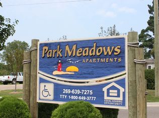 11225 Park Meadows Dr, South Haven, MI 49090