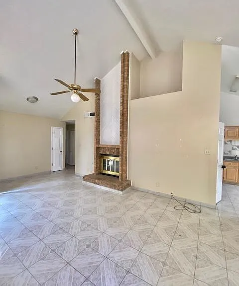 7421 Bishop Flores Dr — Photo 2