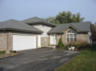 18711 Walnut Ave, Country Club Hills, IL