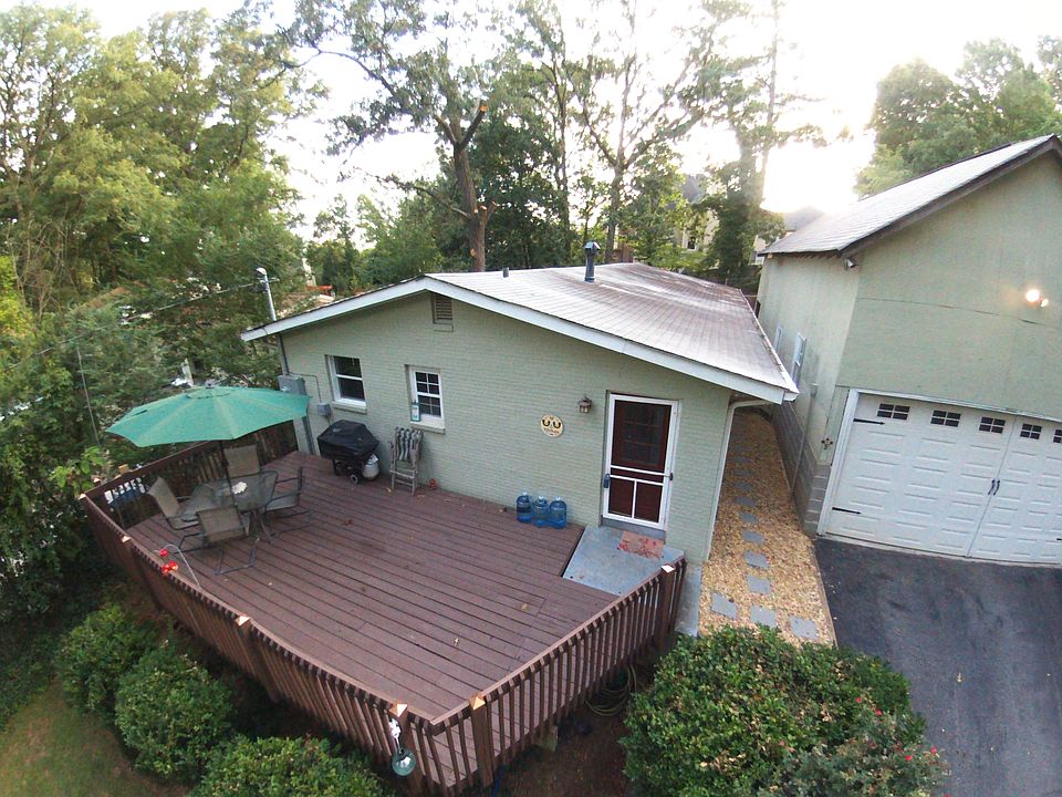 2nd image of 5010 Brown Rd