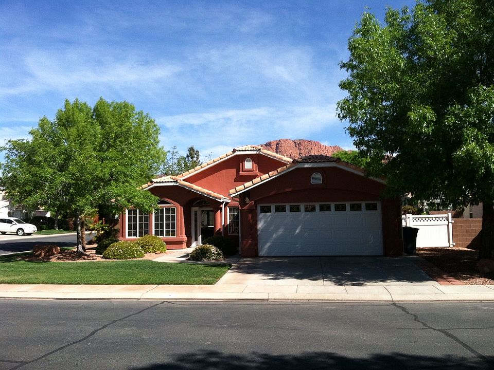 Exterior is color of red mountain