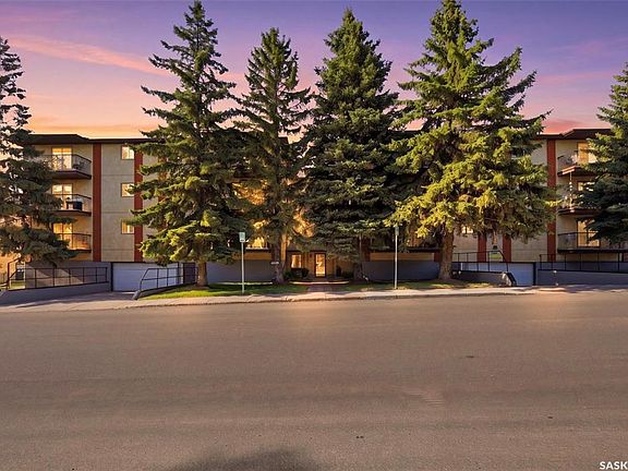 2nd image of UNIT 104-3120 Louise STREET