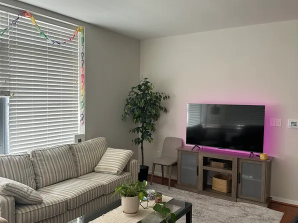 6506 America Blvd APT 302, Hyattsville, MD 20782