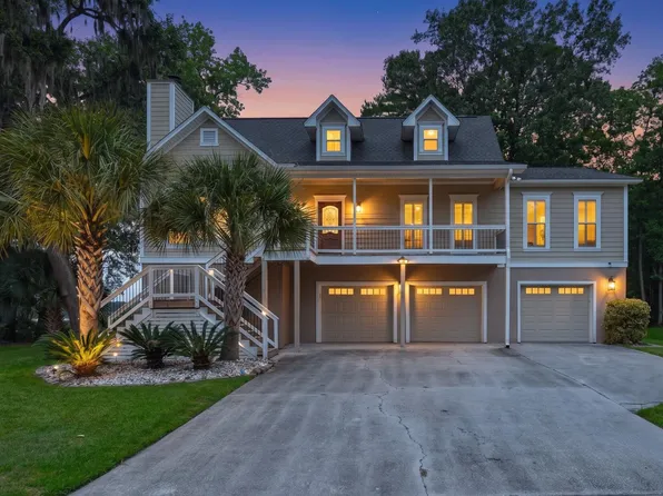 5911 Ryans Bluff Rd, North Charleston, SC 29418