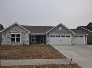 824 Alba Dr, Lebanon, IN