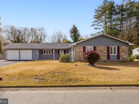 79 Tiffany Ln, Willingboro, NJ 08046