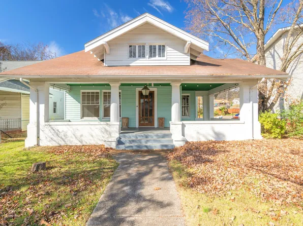 2049 Washington Ave, Knoxville, TN 37917