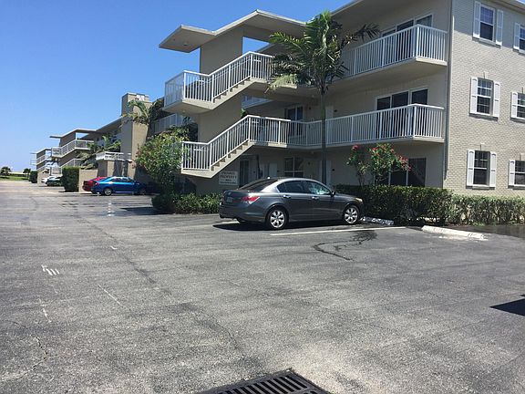 2nd image of 2565 S Ocean Blvd #201