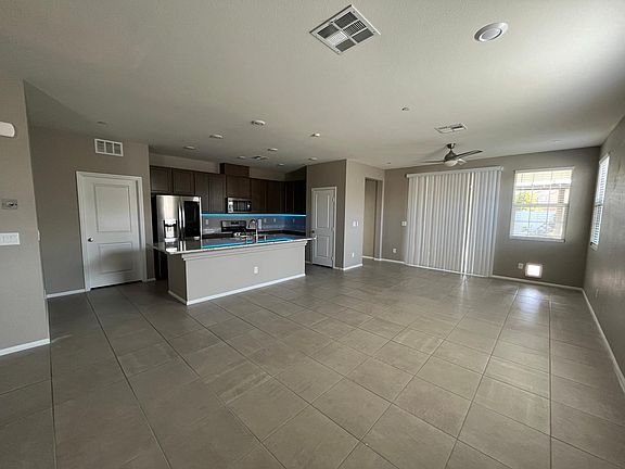 Kitchen and Greatroom/ Open Floor Plan